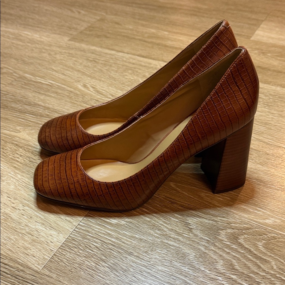 Elegant Brown Women's Block Heel Shoes
